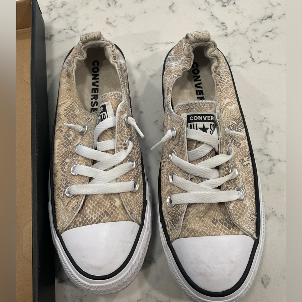 NWOT in box Women’s Converse Chuck Taylor All Star Shoreline Slip on Sneakers 7